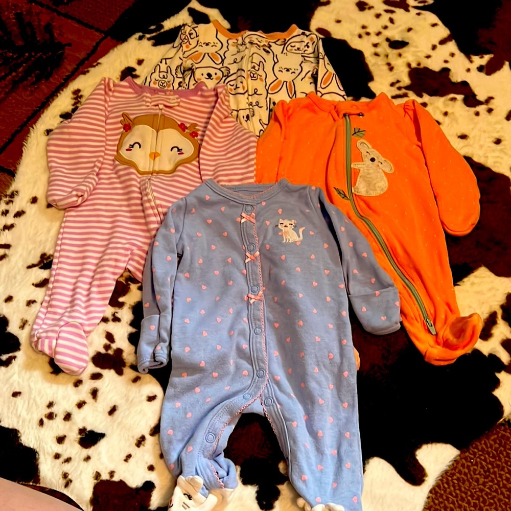 NB animal sleeper onesies